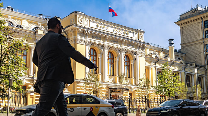 Заемщиков ограничили в средствах