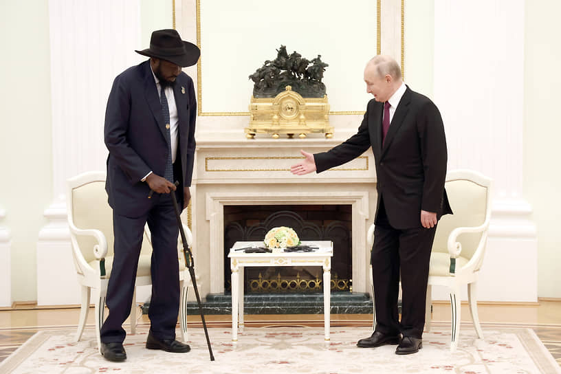 Президент России тепло встретил президента Южного Судана