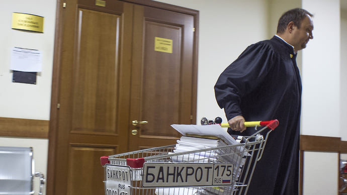 И милость к вечным должникам