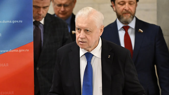 Иностранцев предлагают выдавить с местности