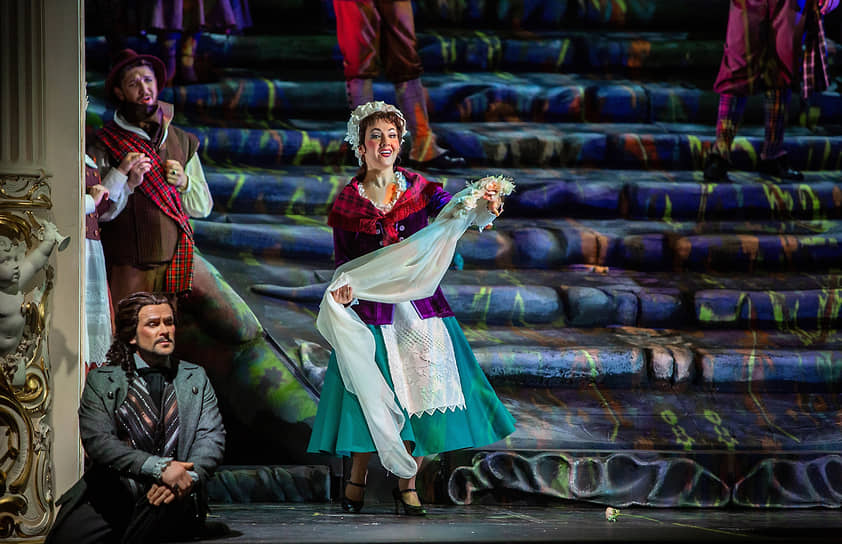 Забытый шедевр оперного романтизма в петербургской постановке представлен с успокоительной «исторической достоверностью»
