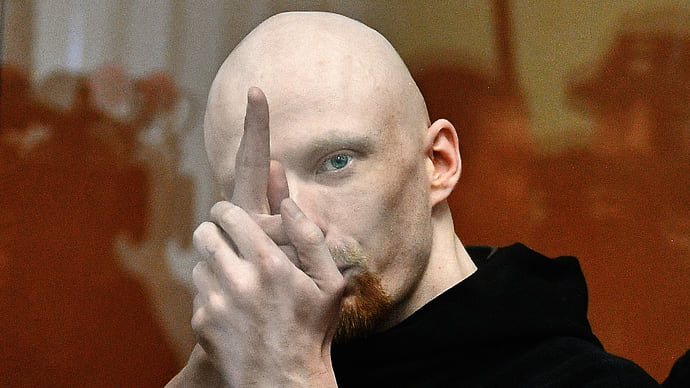 Украинская разведка призвала русских неонацистов к поджогам