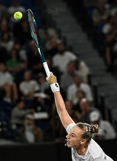 Обыграв третью ракетку мира и экс-чемпионку Wimbledon Елену Рыбакину, россиянка Анна Блинкова (на фото) впервые прошла столь титулованную соперницу
