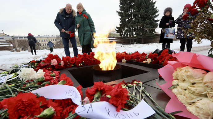 Гражданские жены встанут на учет