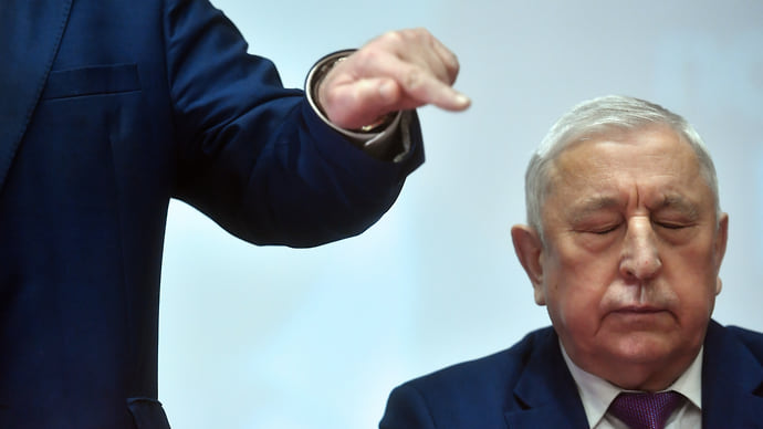 Коммунистов оставили без второго