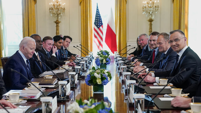 Америка увидела идеальных натовцев