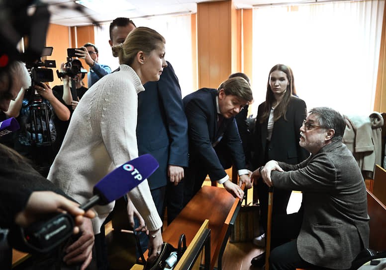 Бывшего замминистра Марину Ракову (слева) суд приговорил к реальному сроку, а экс-ректора Шанинки Сергея Зуева (справа) — к условному