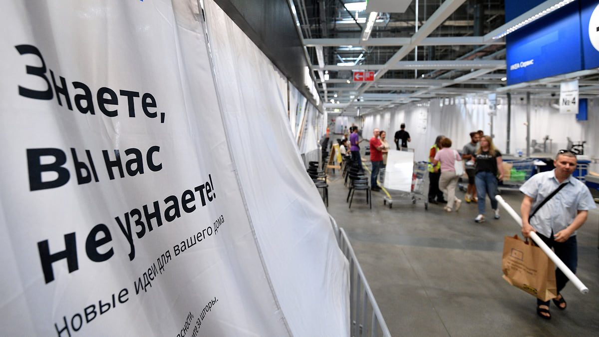 ГК «Основа» хочет снять площади ушедшей из России IKEA в «Меге»