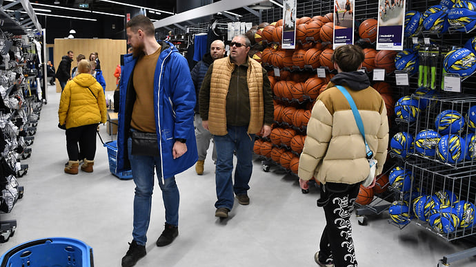 Desport потеснится в магазинах