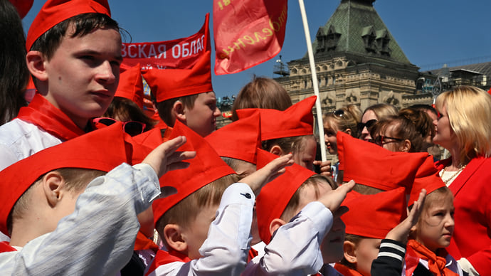Выбирай партию смолоду