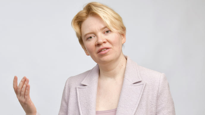 Рубль тоже средство