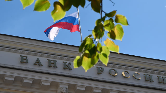 Прогнозу прибыло