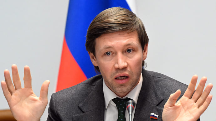 Меньше десяти не собираться