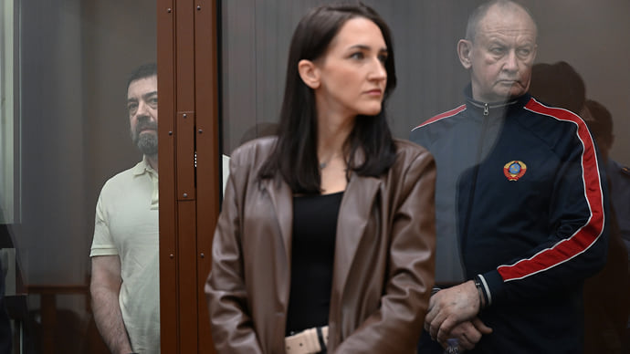 Миллиарды потребовали обратно