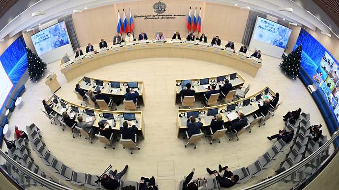 Приключения электронного