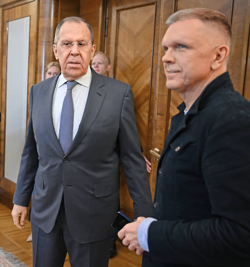 Министр иностранных дел России Сергей Лавров и специальный корреспондент Ъ” Андрей Колесников