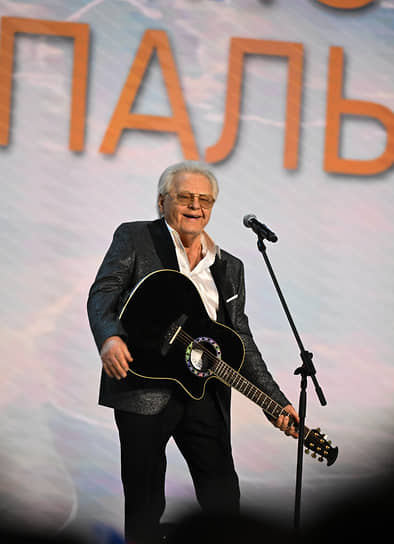Юрий Антонов не изменяет себе