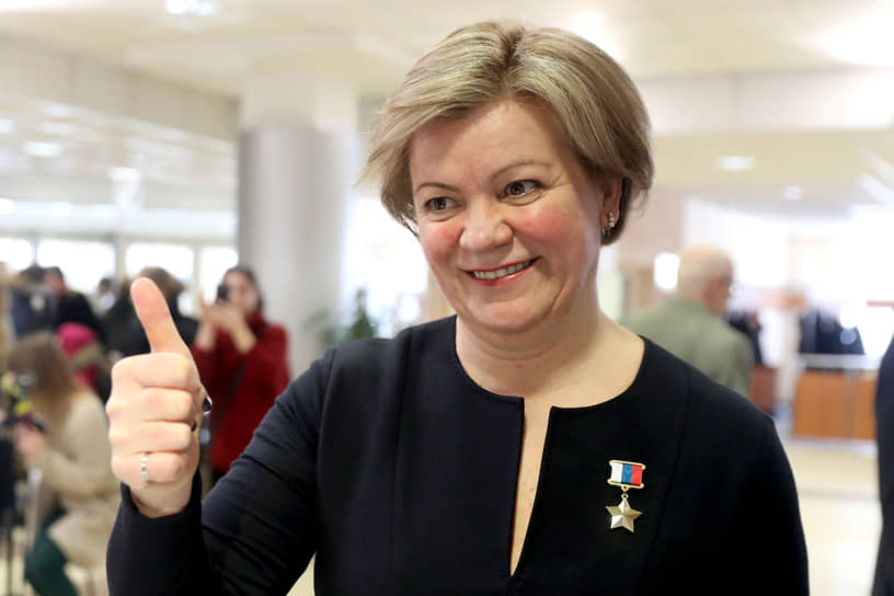 Лариса Лазутина