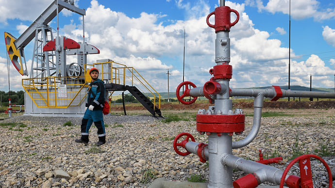 Бюджет недосчитался нефти