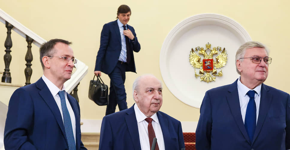 Авторы и редакторы новой линейки школьных учебников могут расслабиться: дело сделано, у президента были