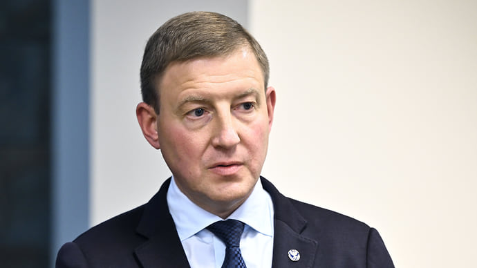 Алтай преодолел первый уровень
