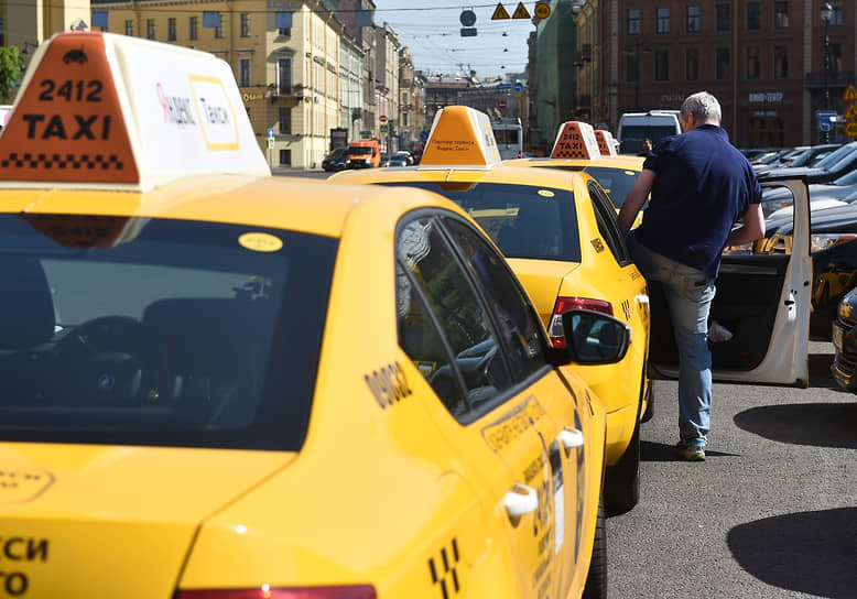 Часть пассажиров в результате принятия закона будут не застрахованы при поездках на такси