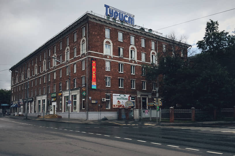 
                Банк встал на кампус
            