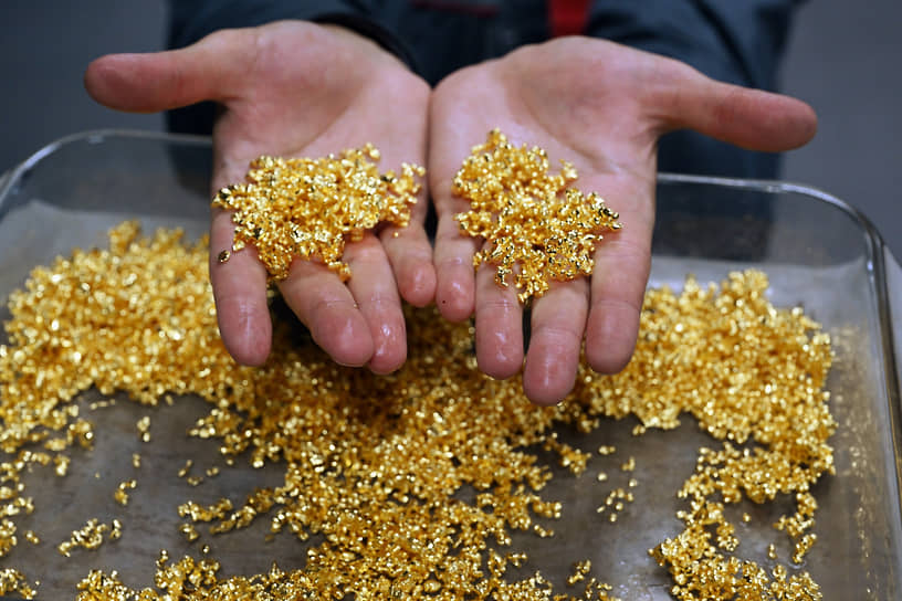 По финансовым показателям холдинг Sokolov, возможно, переживает золотые времена