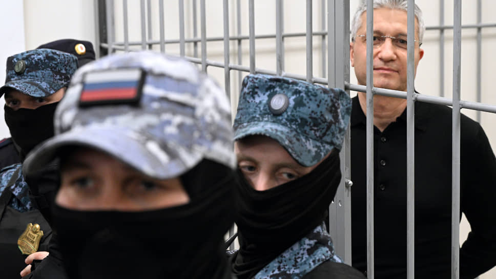 Что было нажито непосильным трудом