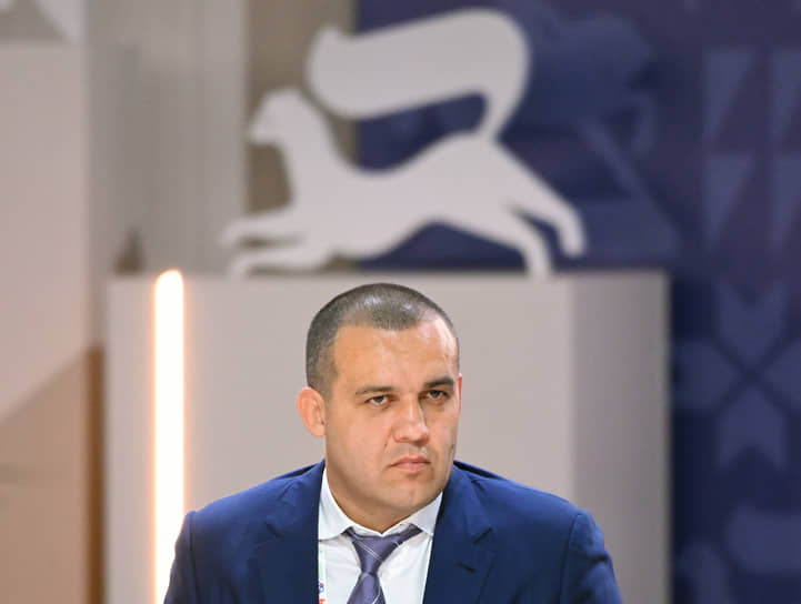 Глава Международной ассоциации бокса (IBA) и владелец «Рольфа» Умар Кремлев