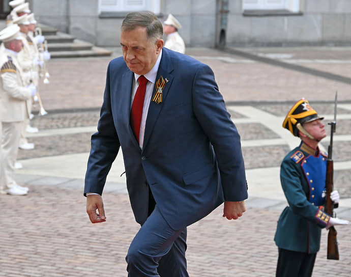  Милорад Додик