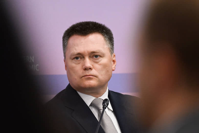 Глава Генпрокуратуры Игорь Краснов на ВЭФ пообещал пристально присмотреться к неразберихе, сложившейся в РФ с неналоговыми платежами бизнеса