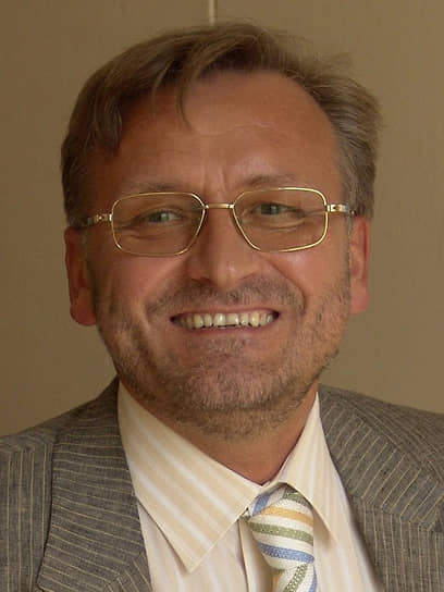 Василий Васекин, по утверждению его защиты, придет в суд, как только позволит здоровье