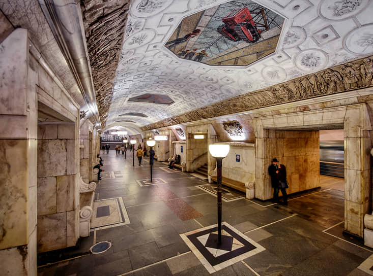 Станция московского метро «Новокузнецкая»