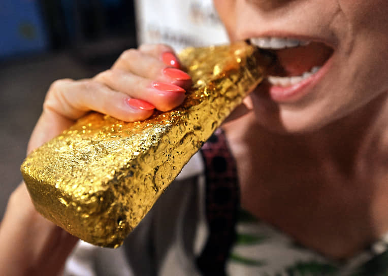 Инвесторы пополняют золотой запас