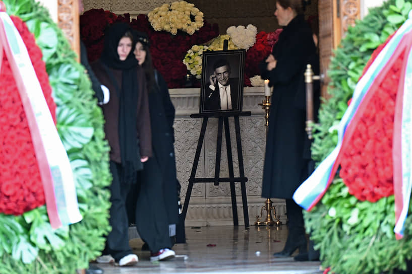 Друзья и коллеги вспоминали Тиграна Кеосаяна как обладателя «нереальной энергетики добра и фантастической радости»