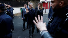 «Невиновный бывший президент» занял место в камере