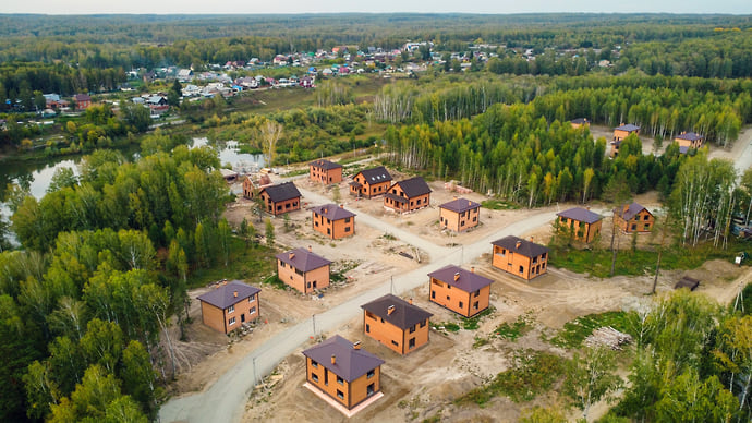 Проверяющих проводят до участка