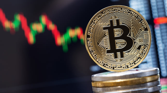Биткойн проиграл в тарифной войне