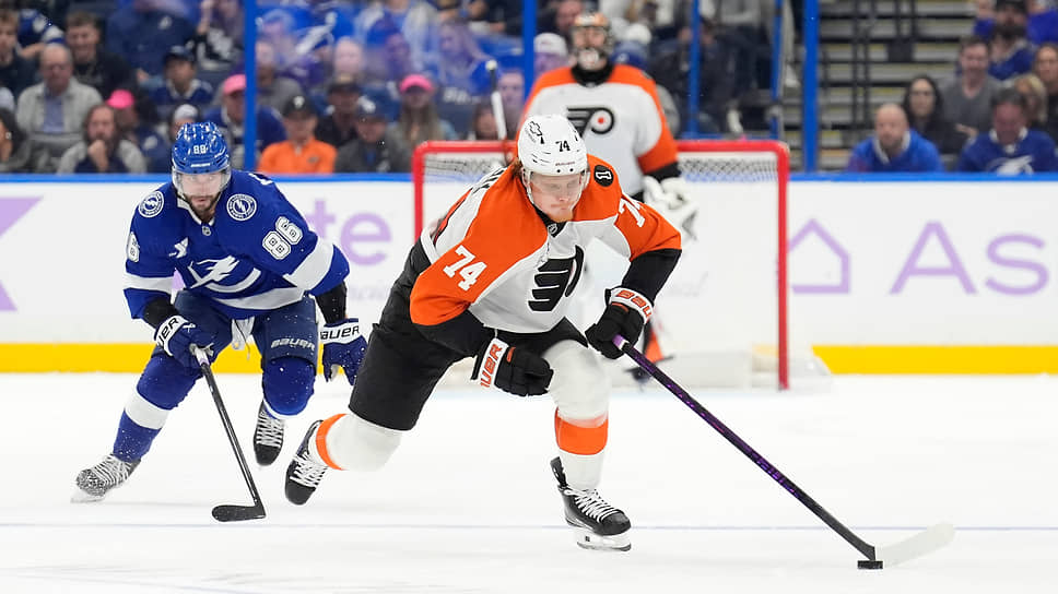 Никита Кучеров (слева)