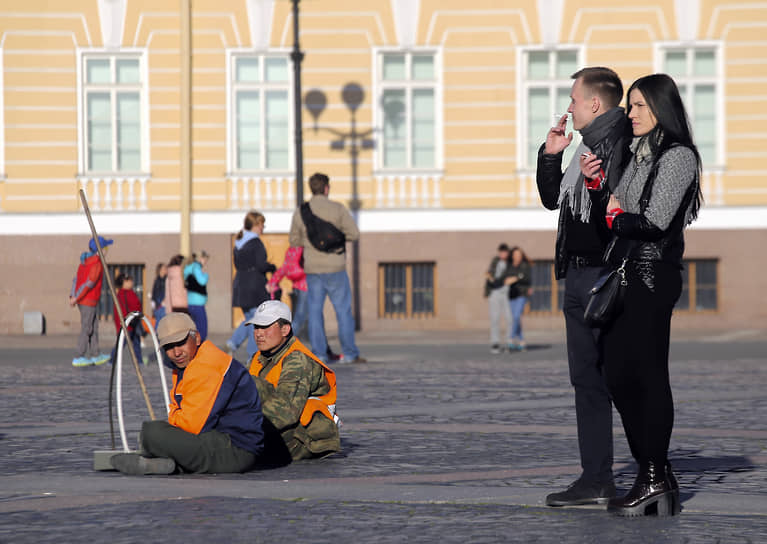 Авторы стратегии национальной политики считают, что любовь к русскому народу объединит страну