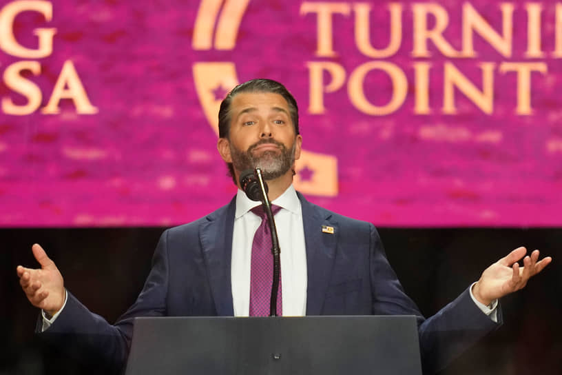 Сын президента США Дональд Трамп-младший добавил свою порцию критики в адрес Украины, намекнув на масштабную коррупцию в стране и бегство богатых граждан от военной службы