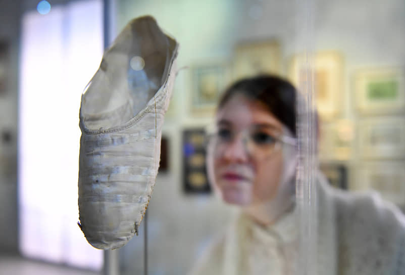 Туфелька Марии Тальони, прославленной балерины XIX века