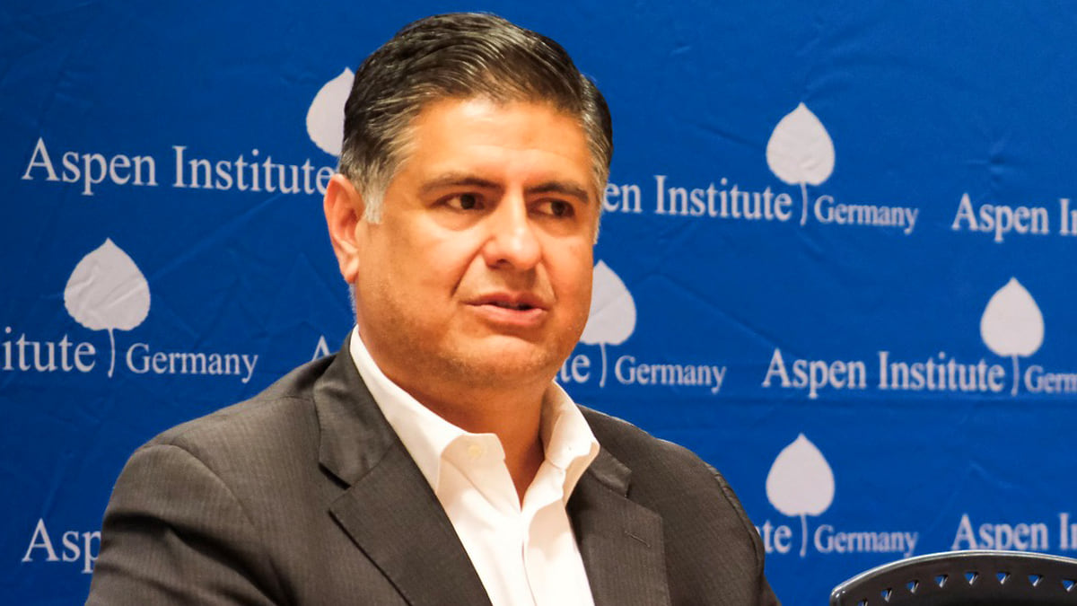 Вашингтон качает баррель