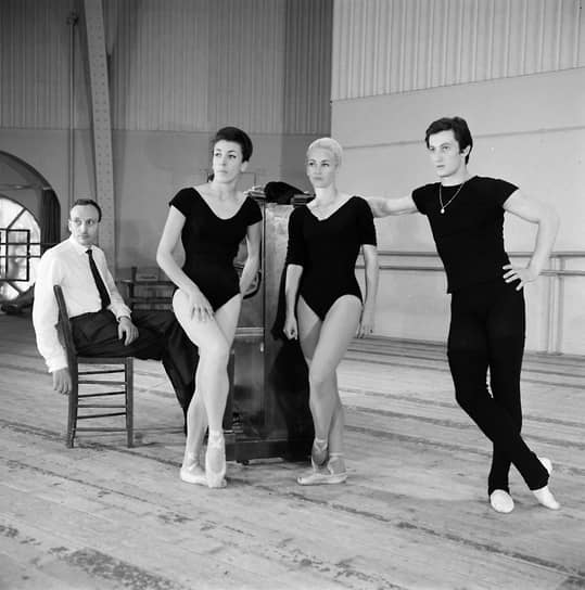Сирил Атанасов, Клод Бесси и Клер Мотт на репетиции, 1964 год
