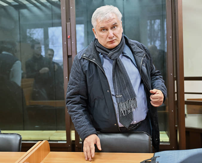 Альберт Тришкин настаивает, что стрелять в водителя такси не хотел