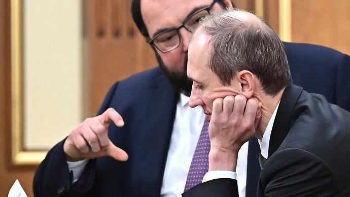 Данным залили фундамент