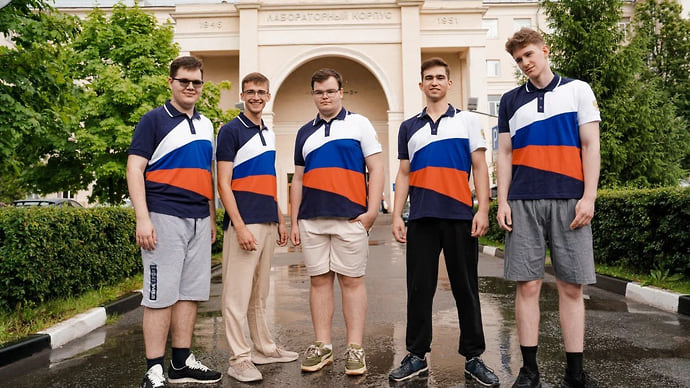 В 2025 году школьники из РФ получили 115 медалей на международных олимпиадах