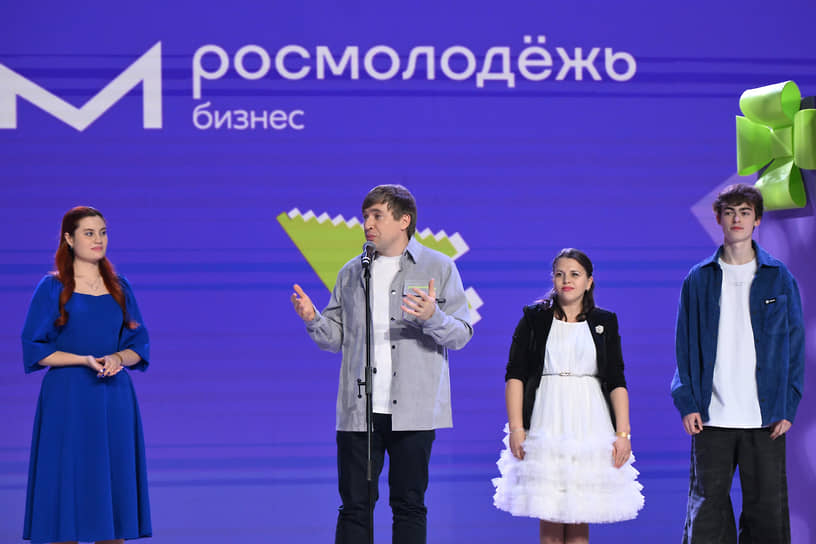 Глава Росмолодежи Григорий Гуров 