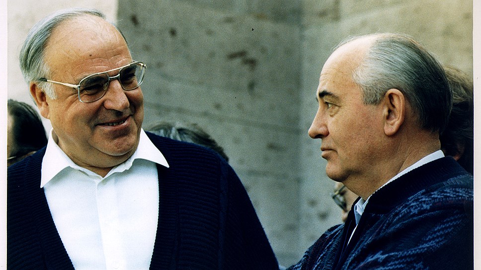Июль 1990 года. Общение между переговорами — Гельмут Коль и Михаил Горбачев